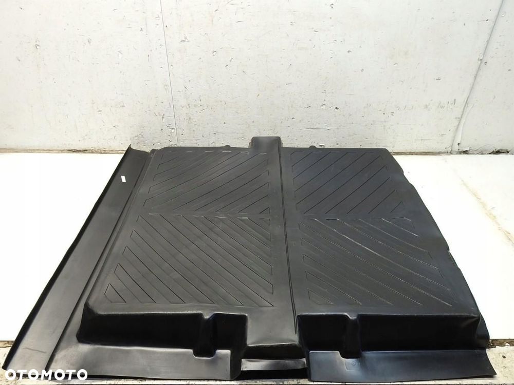 WKŁAD BAGAŻNIKA CHRYSLER 300C KOMBI 05000033 - 3