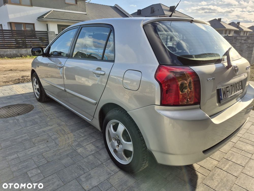 Toyota Corolla 1.6 VVT-i Terra - 19