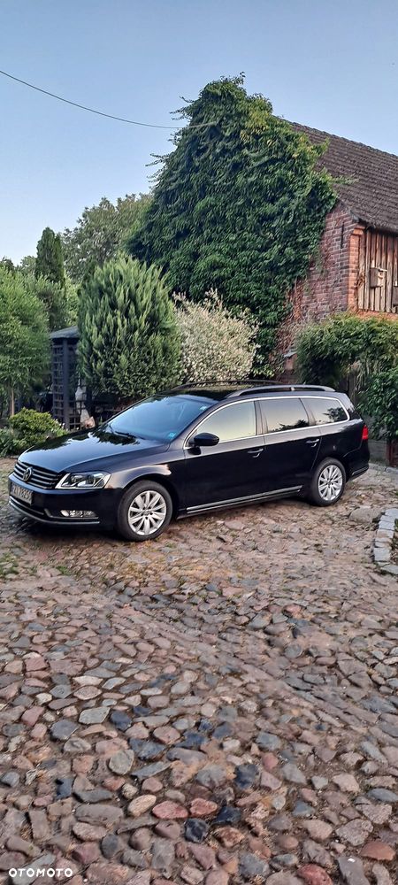 Volkswagen Passat 2.0 TDI DSG BlueMotion Technology Comfortline - 1