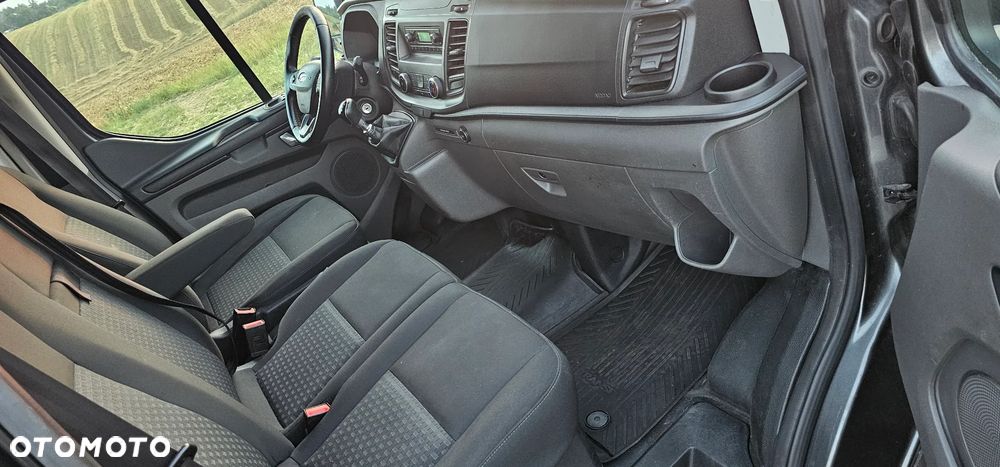 Ford transit custom - 12