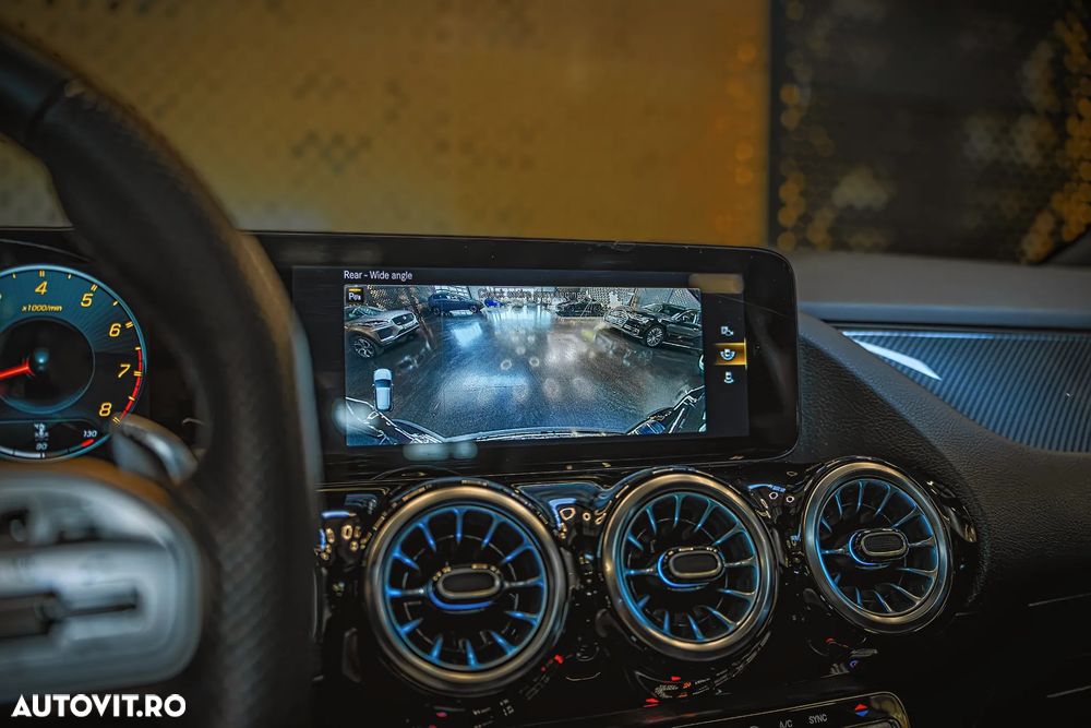 Mercedes-Benz GLA AMG 35 4MATIC Aut. - 24
