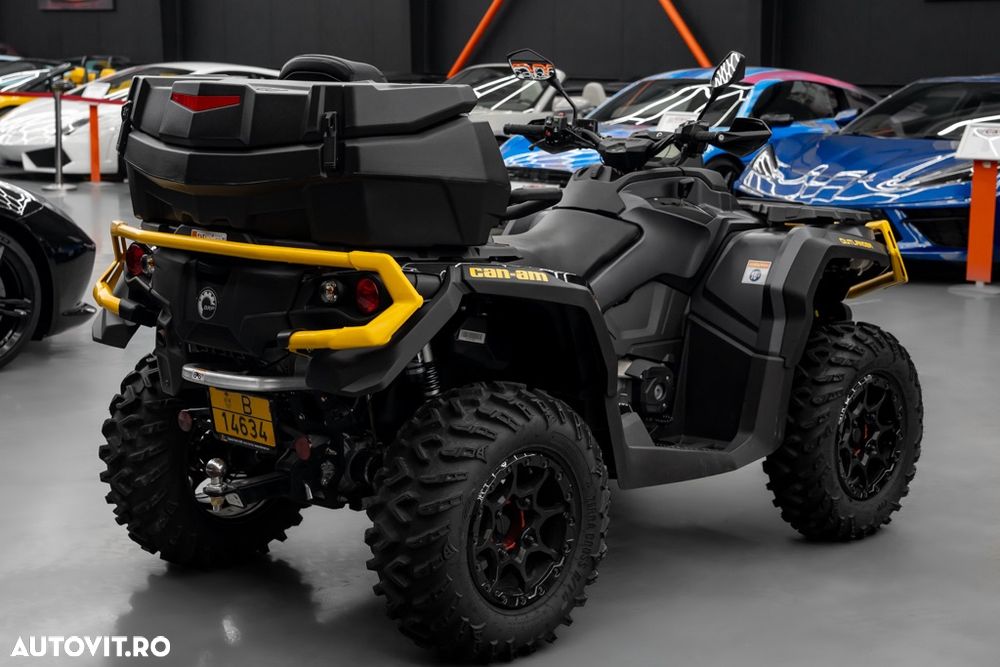 Can-Am Outlander Max - 16