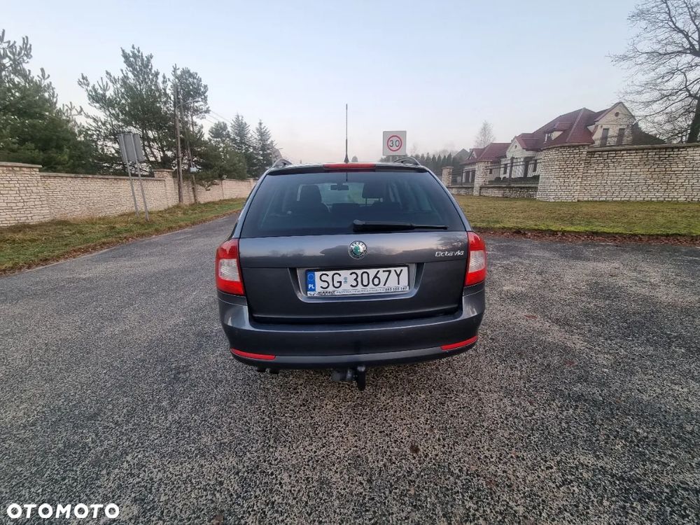 Skoda Octavia 1.8 TSI FAMILY - 15