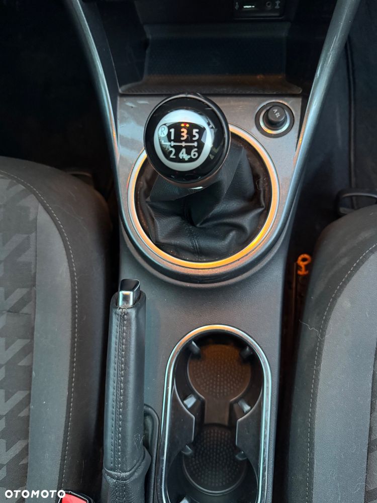 Volkswagen Beetle 1.4 TSI BMT Design - 23