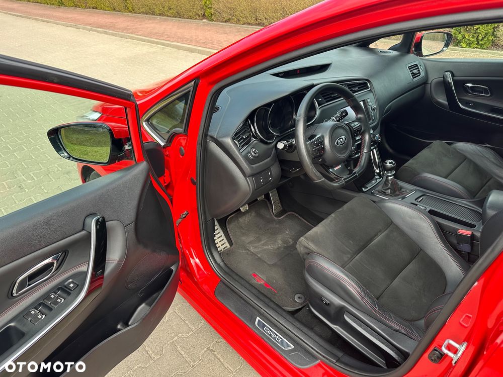 Kia Ceed 1.6 T-GDI GT-Challenge - 15