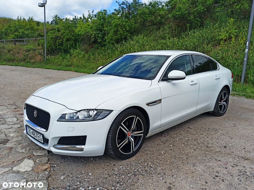 Jaguar XF 2.0 i4D Prestige - 1