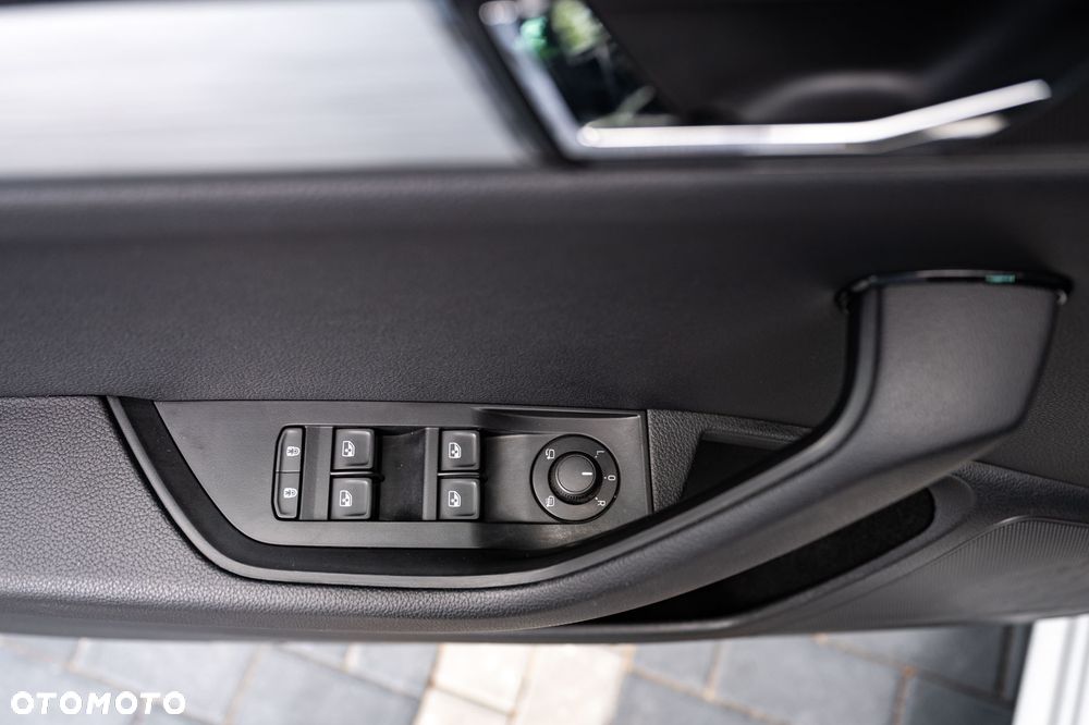 Skoda Superb 2.0 TDI SCR Style DSG - 19