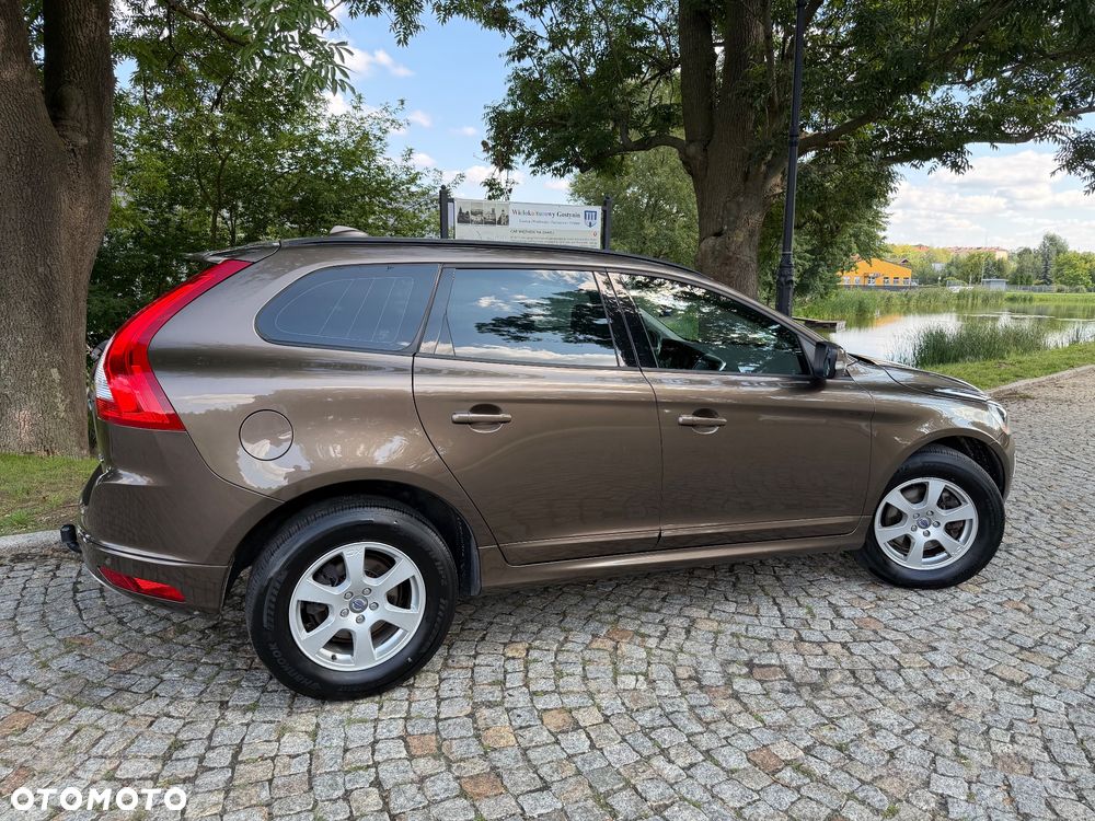Volvo XC 60 D3 Geartronic Momentum - 13