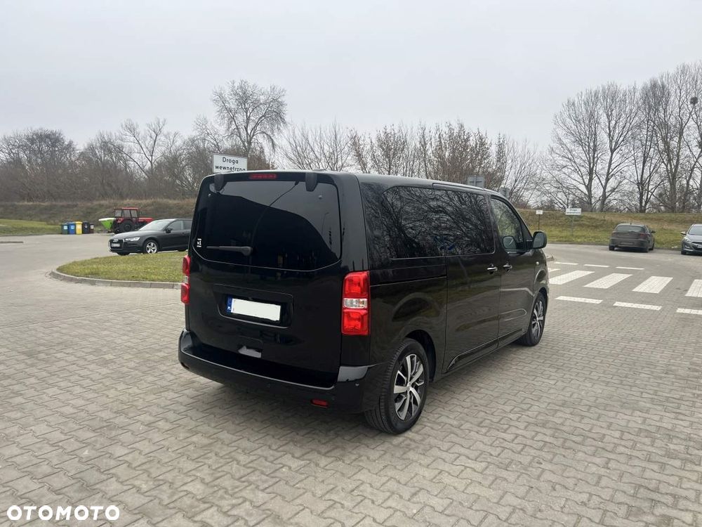 Toyota ProAce Kombi D-4D Medium 2,8t - 5