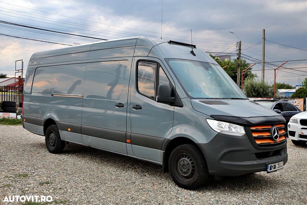 Mercedes-Benz Sprinter 319 - 2