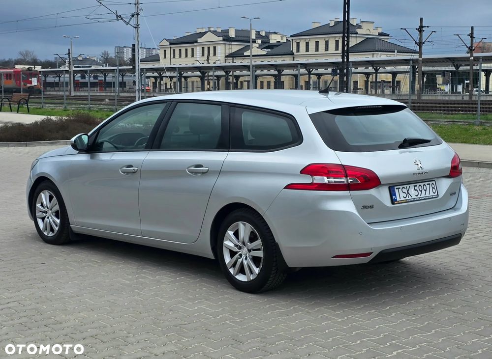 Peugeot 308 1.6 BlueHDi Business Line S&S - 5