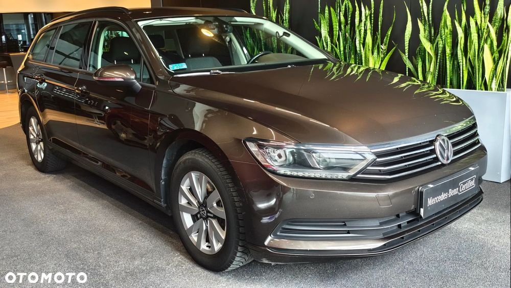 Volkswagen Passat - 3