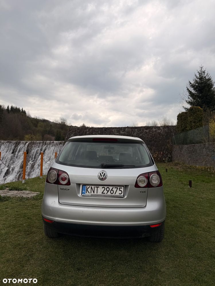 Volkswagen Golf - 3