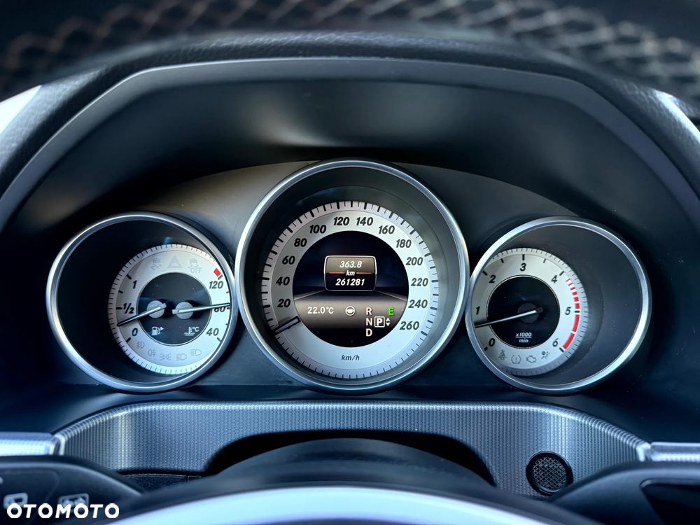 Mercedes-Benz Klasa E 350 BlueTEC 4Matic 7G-TRONIC Avantgarde - 12