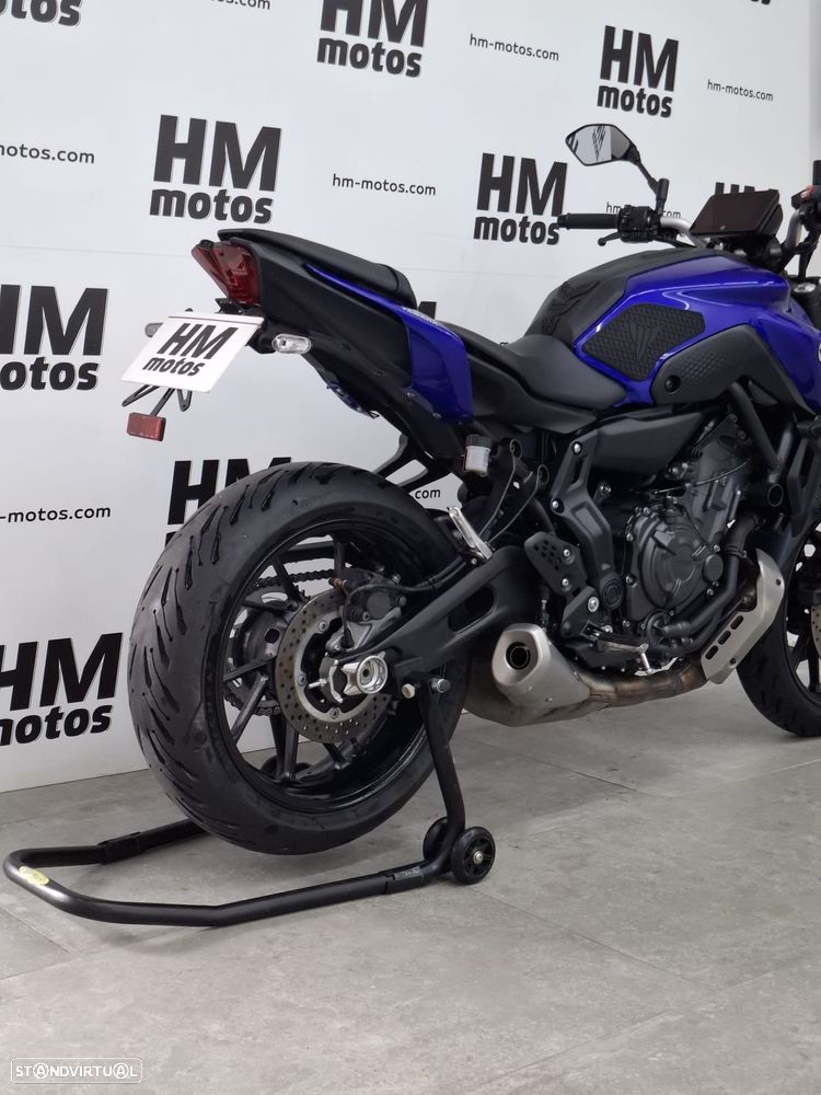 Yamaha MT-07 - 12