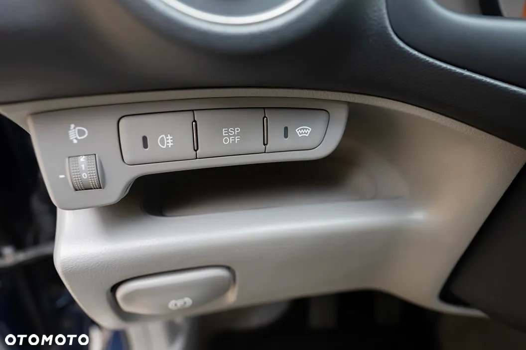 Kia Carens 2.0 CRDi Voyage 7os - 36