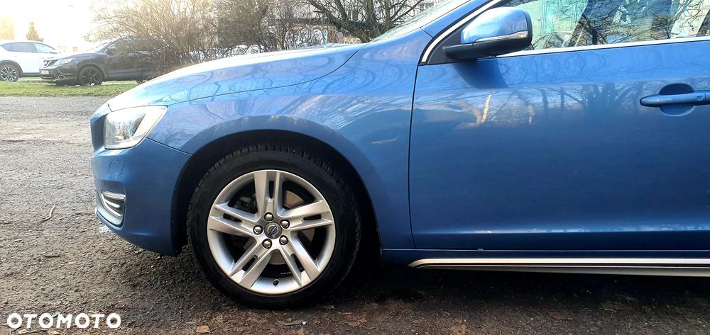 Volvo V60 D4 Geartronic Summum - 8