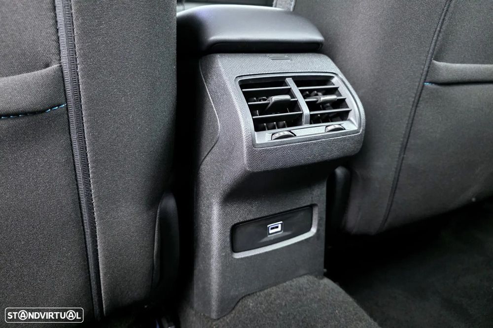 Citroën C4 PureTech 130 Stop&Start EAT8 PLUS - 11