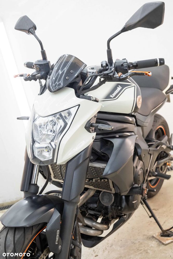 Kawasaki ER - 11