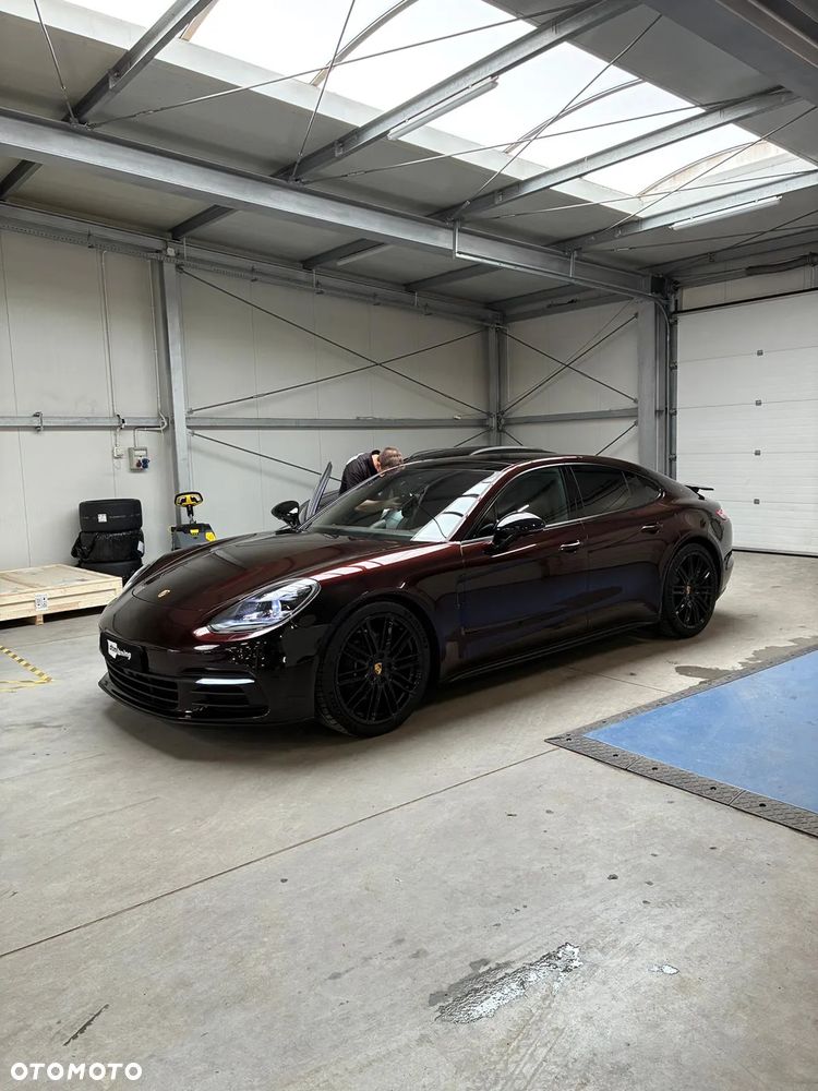 Porsche Panamera - 6