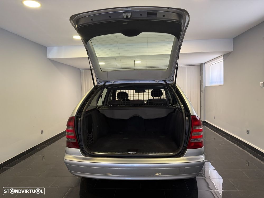 Mercedes-Benz C 220 - 24