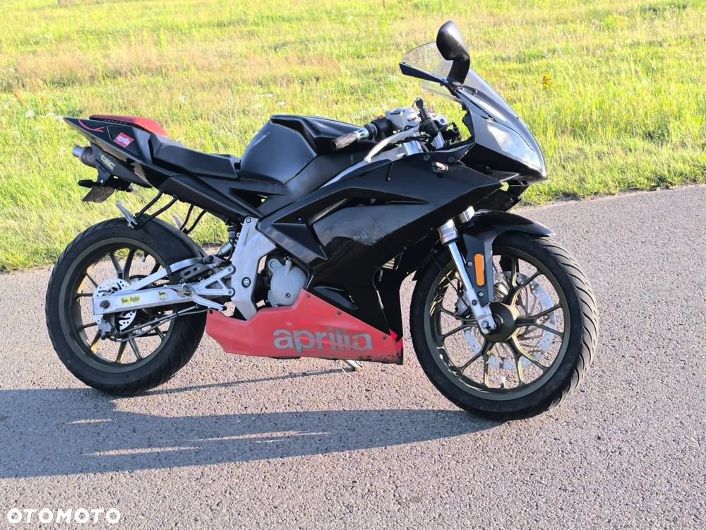 Aprilia RS - 7