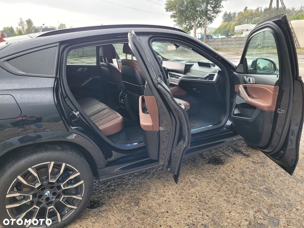 BMW X6 xDrive30d mHEV - 26