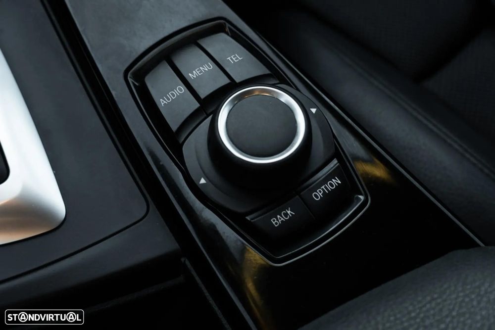BMW 318 Gran Turismo d Auto Line Sport - 23
