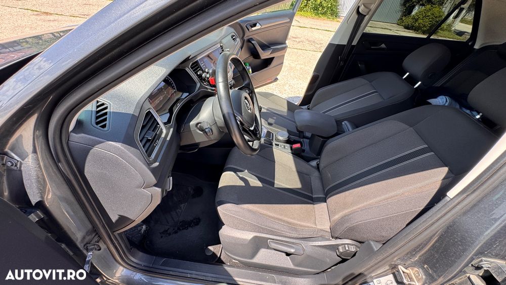 Volkswagen T-Roc 1.0 TSI Design - 11