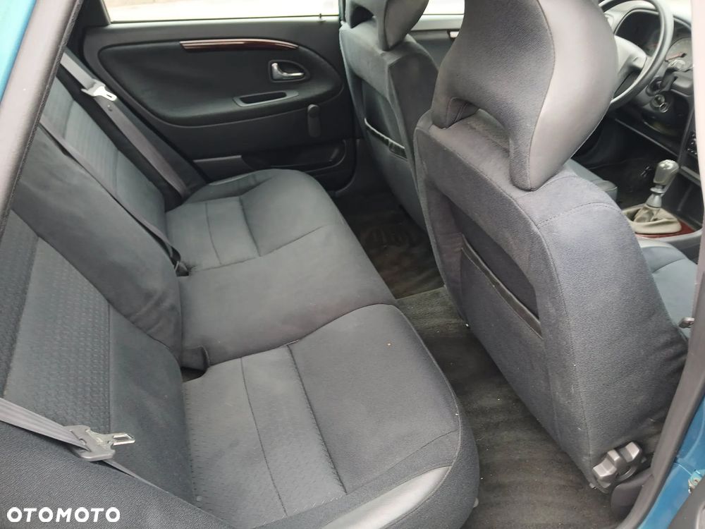 Volvo V40 - 8