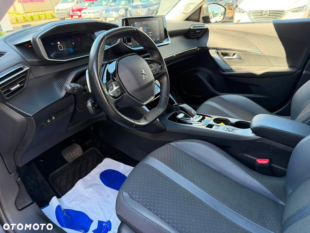 Peugeot 2008 1.5 BlueHDi Allure S&S EAT8 - 10