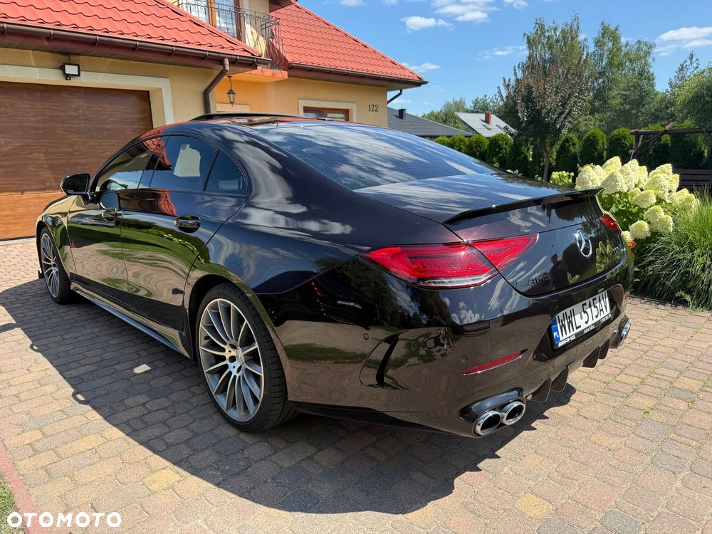 Mercedes-Benz CLS - 6