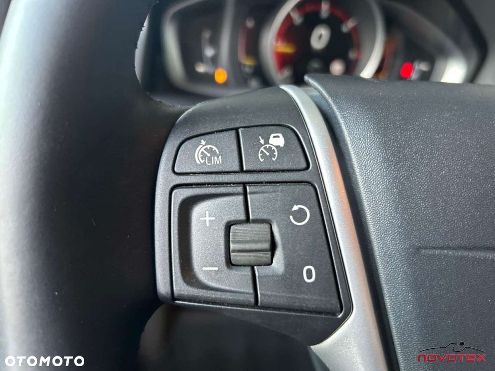 Volvo XC 60 D3 Geartronic Summum - 13