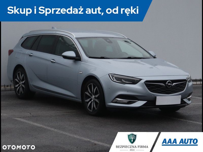 Opel Insignia - 2