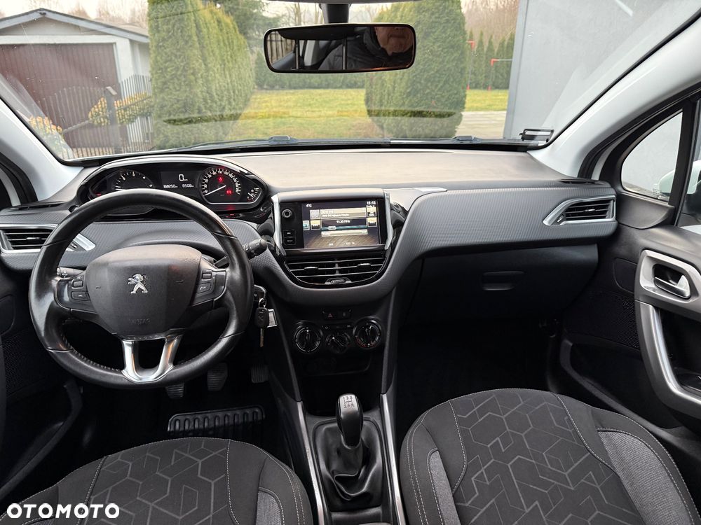 Peugeot 2008 BlueHDi 100 STOP & START Active - 8
