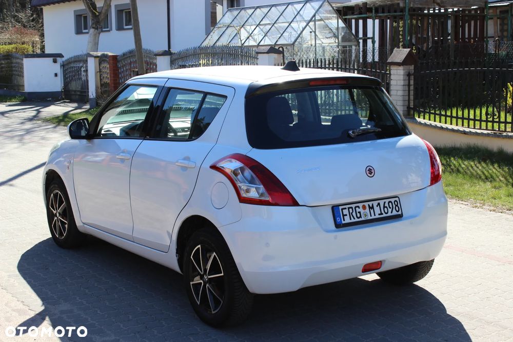 Suzuki Swift 1.2 4x4 Club - 8