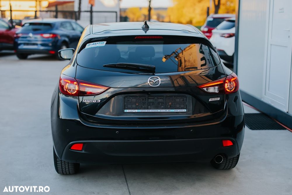 Mazda 3 SKYACTIV-D 105 Sports-Line - 8