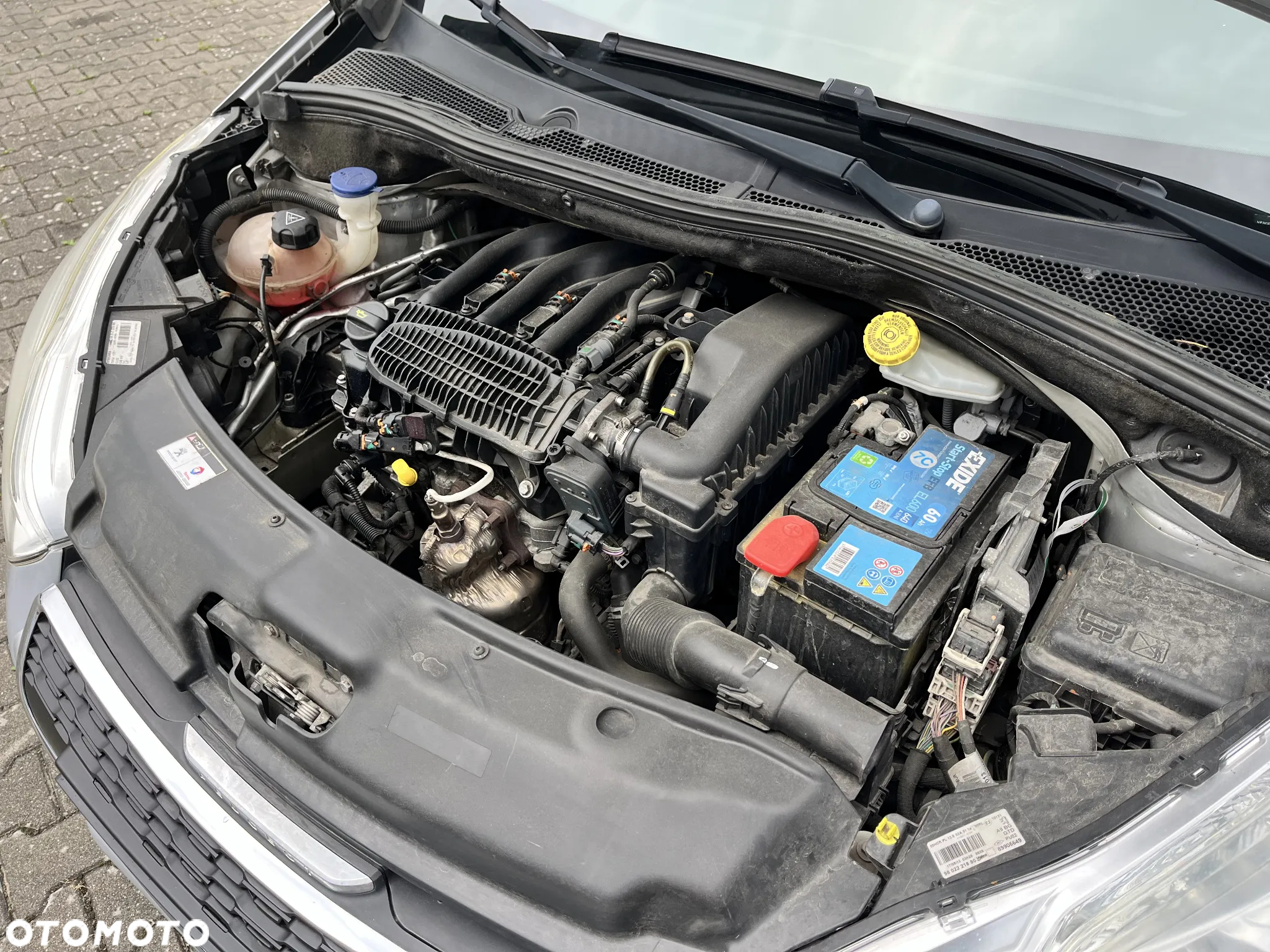 Peugeot 208 1.2 PureTech Active - 17