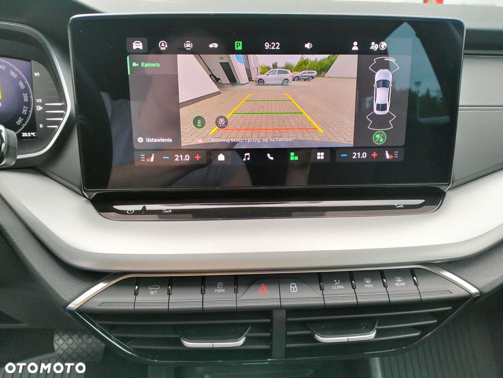 Skoda Octavia ver-1-5-tsi-mhev-dsg-selection - 25