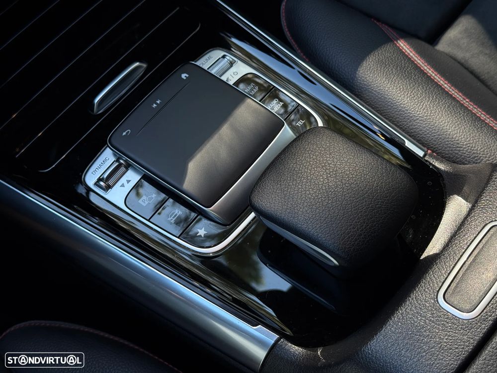 Mercedes-Benz B 180 d 7G-DCT AMG Line - 12