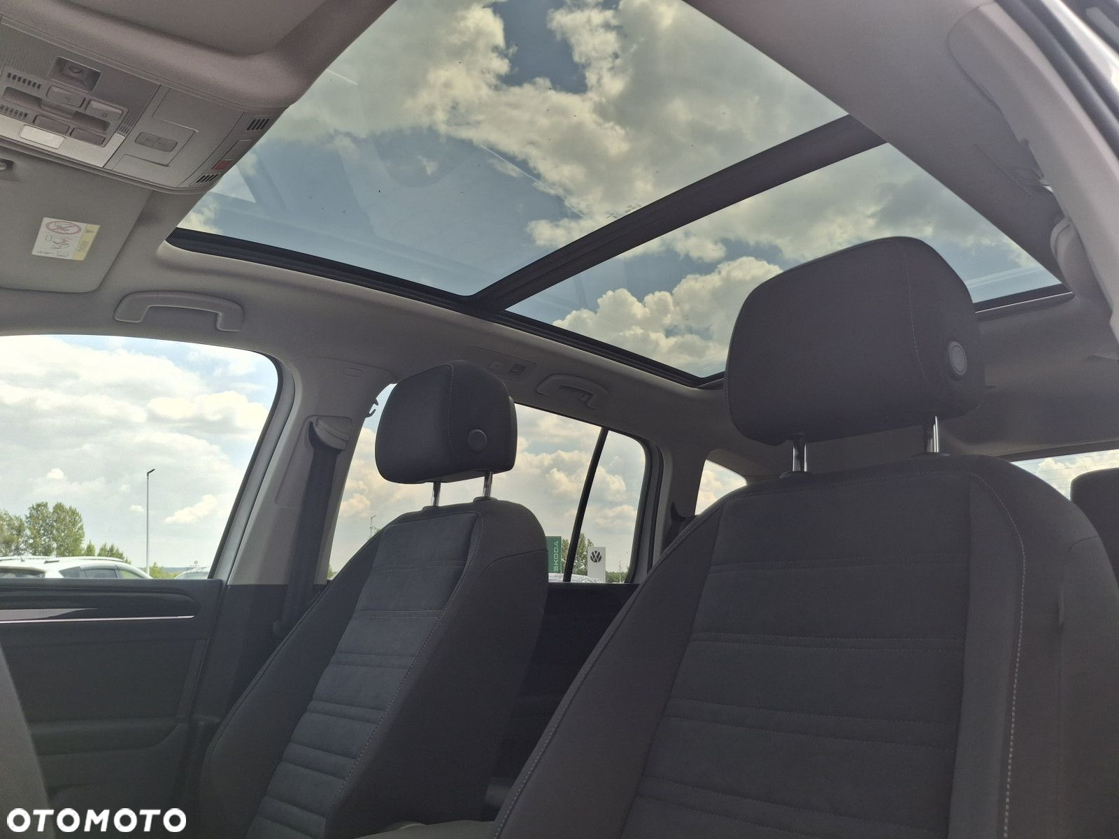 Volkswagen Touran 1.5 TSI EVO Highline DSG - 20