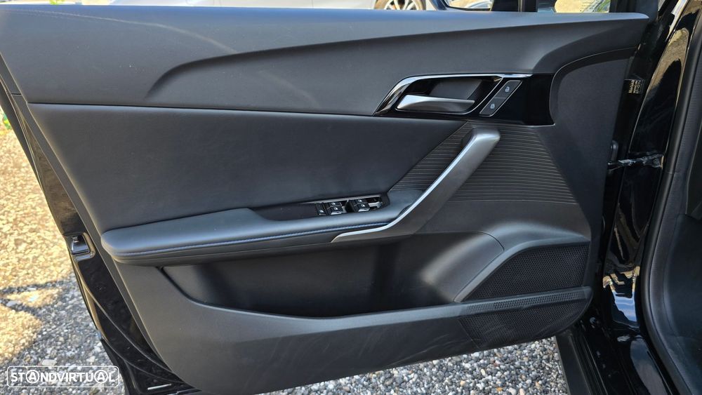 MG MG4 64 kWh Luxury - 7