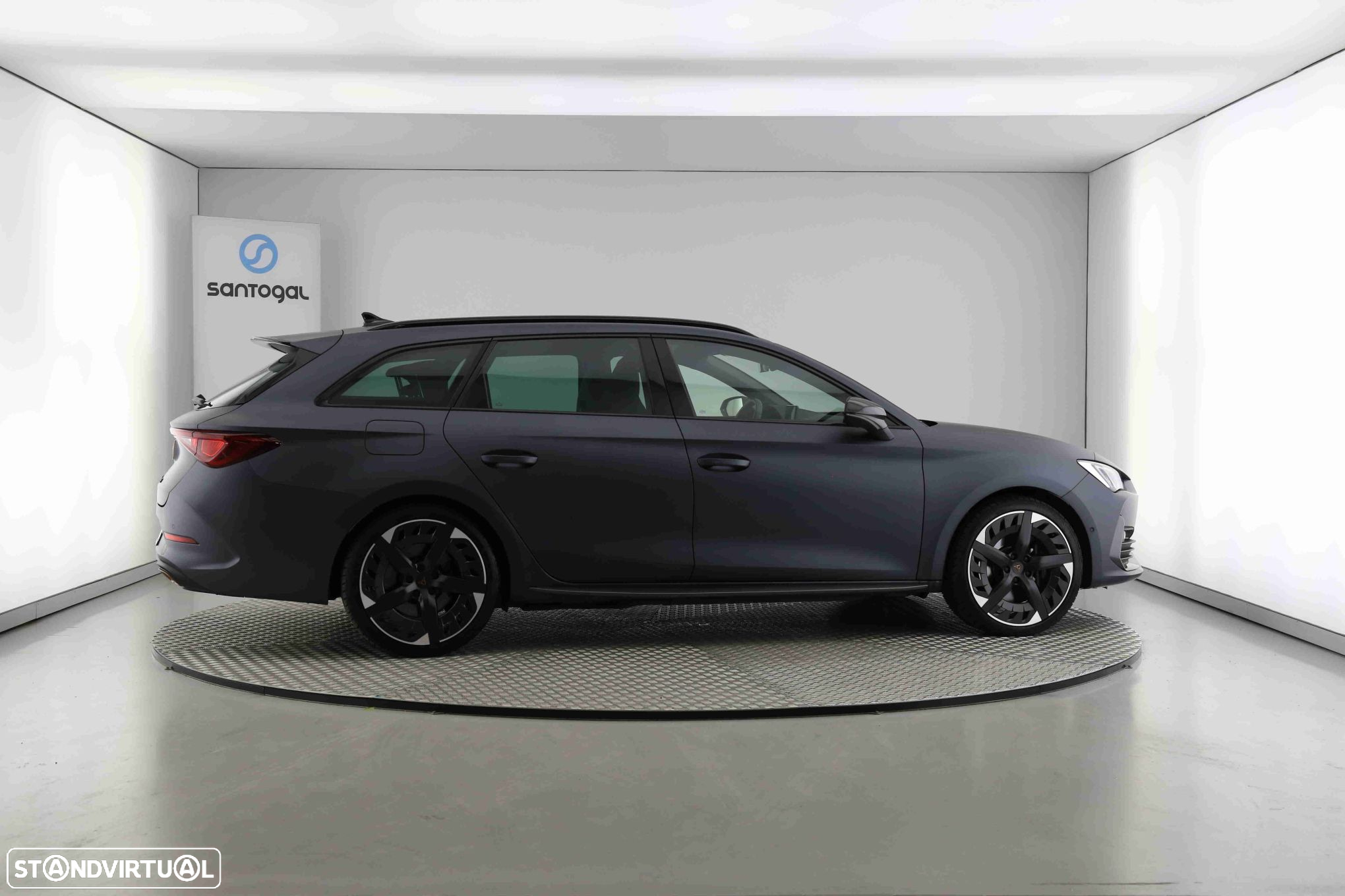 Cupra Leon ST 1.4 e-Hybrid VZ DSG - 3