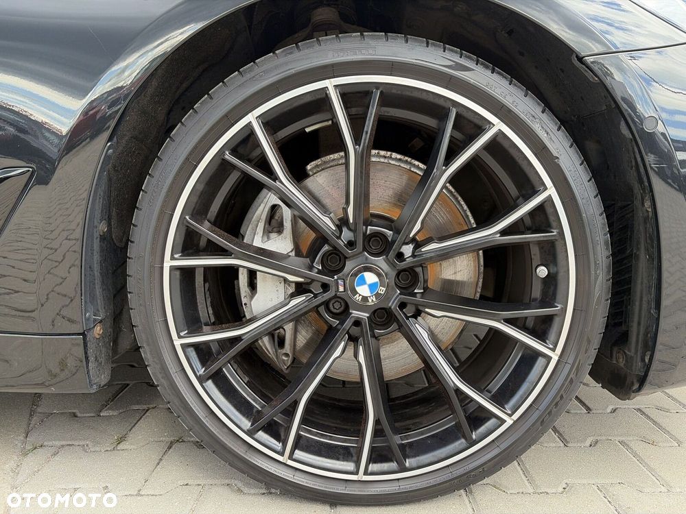 BMW Seria 5 530d xDrive mHEV M Sport sport - 11