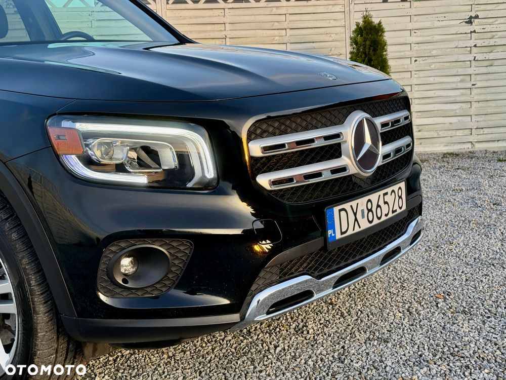 Mercedes-Benz GLB 250 4-Matic 8G-DCT - 34