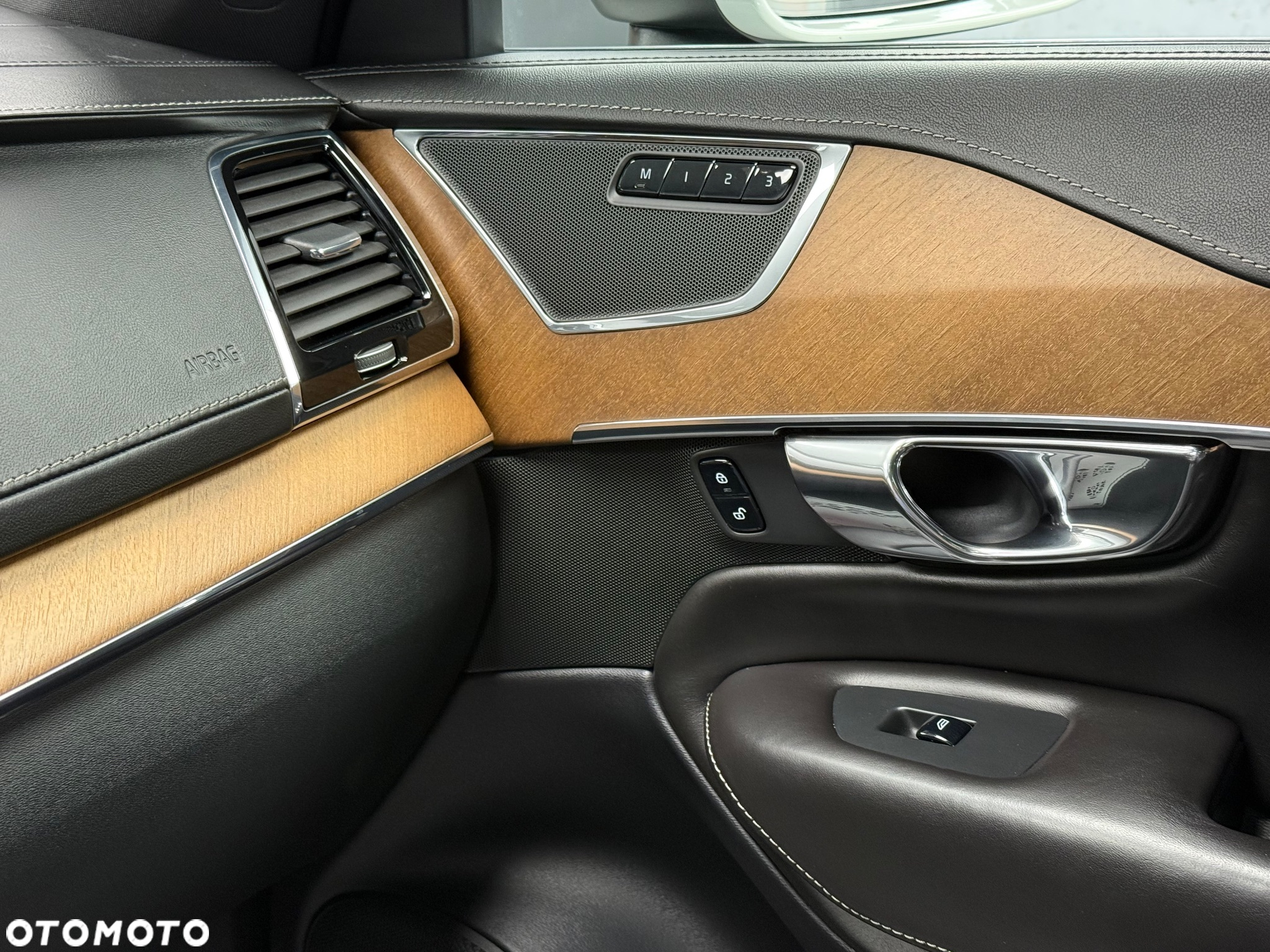 Volvo XC 90 T8 AWD Plug-In Hybrid Inscription 7os - 21