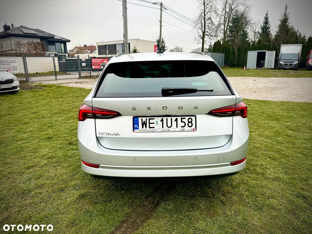 Skoda Octavia 2.0 TDI Ambition DSG - 10