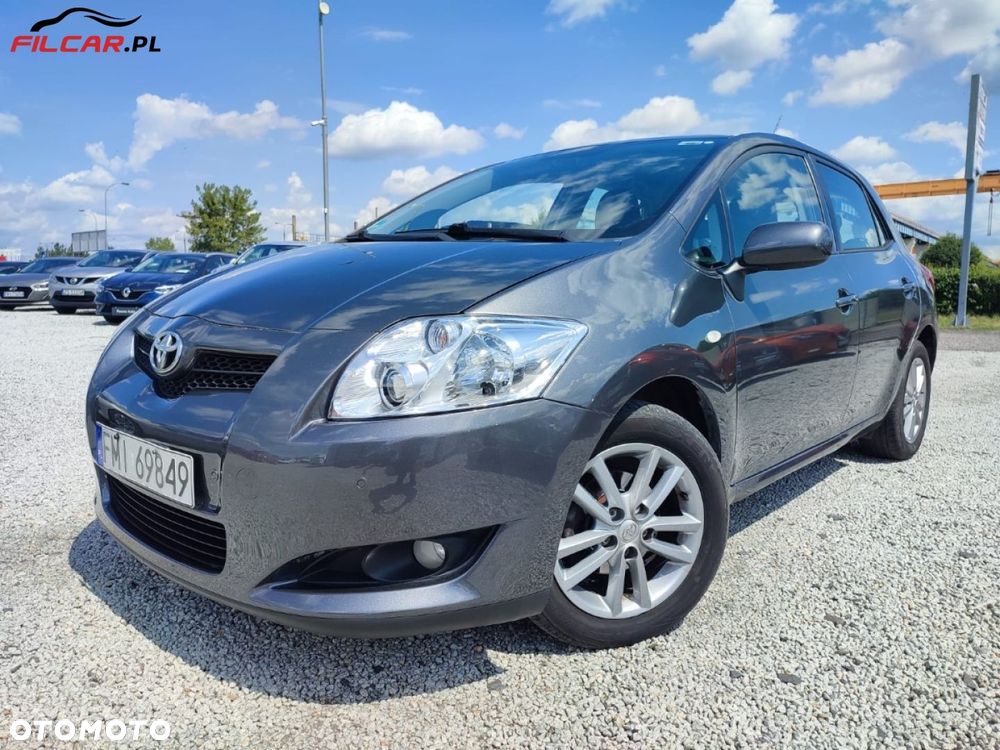 Toyota Auris - 2