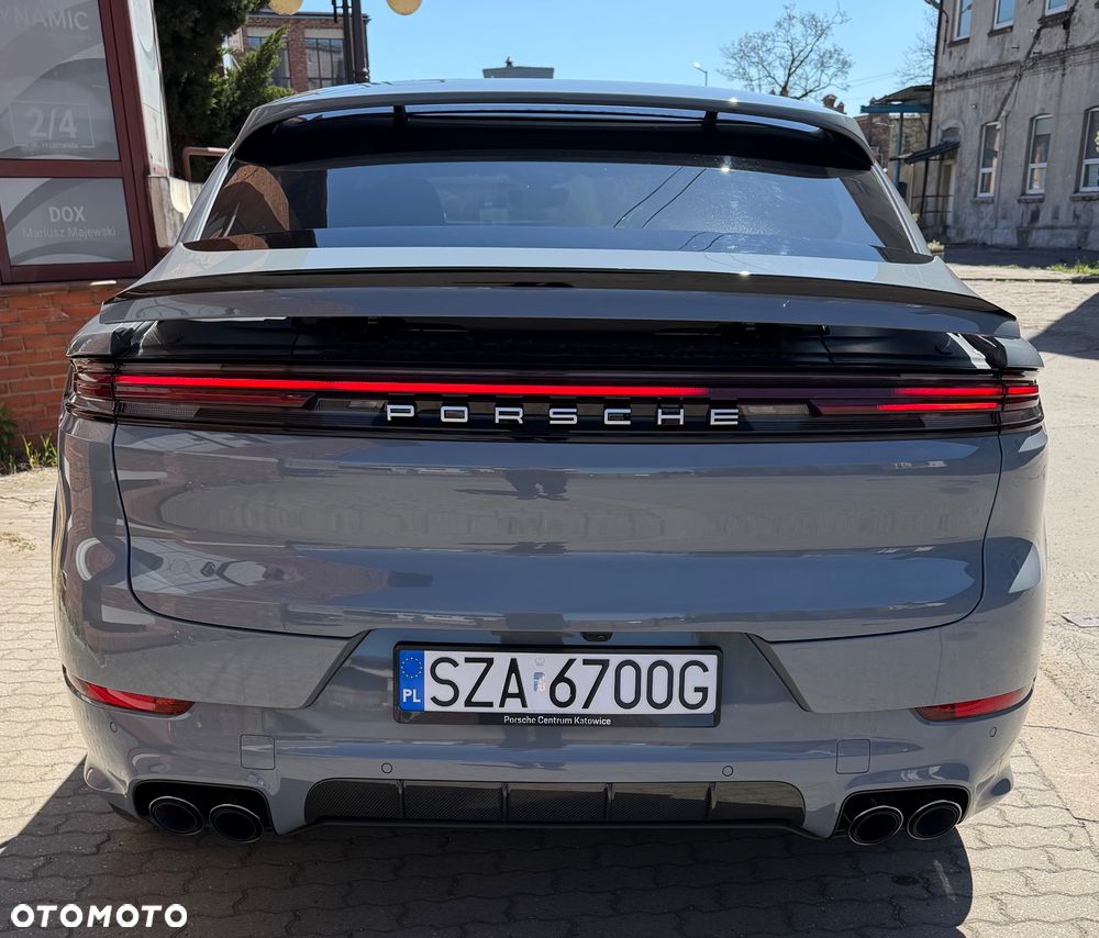 Porsche Cayenne Standard - 12