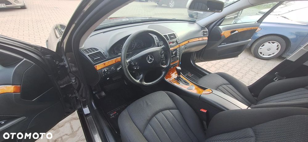 Mercedes-Benz Klasa E 200 Kompressor Automatik Elegance - 12